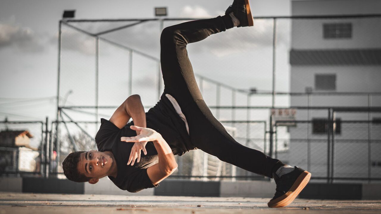 Wipe Me Down Dance AI: Photo to Dance Video Generator